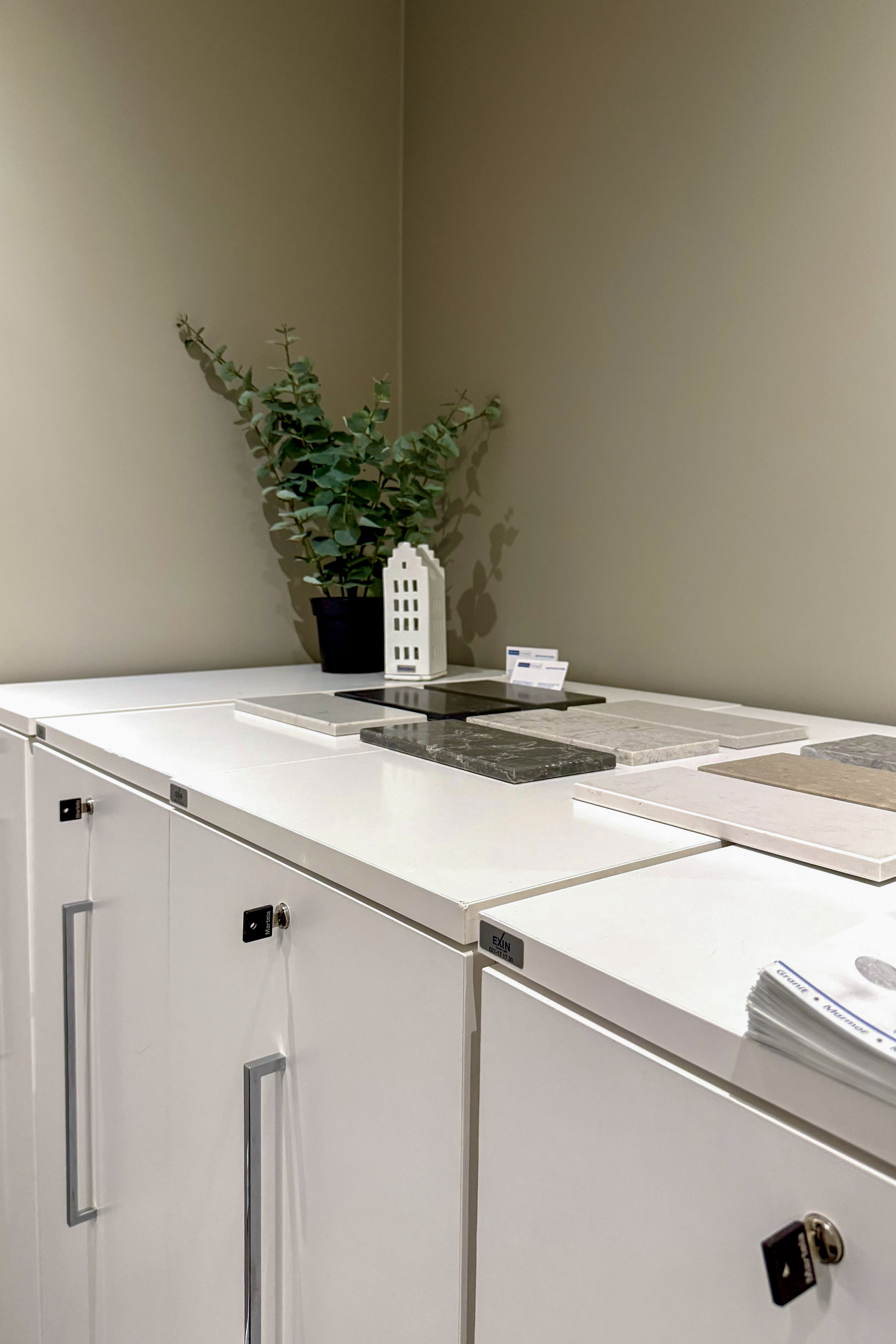 Husrum workspace Image